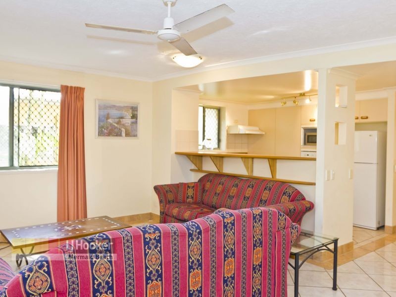 88/2320 Gold Coast Highway, Mermaid Beach QLD 4218