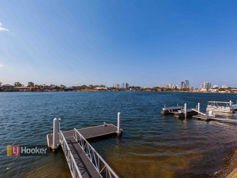 53 Intrepid Drive, Mermaid Waters QLD 4218