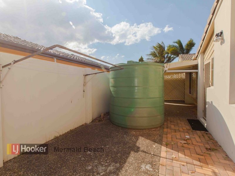 53 Intrepid Drive, Mermaid Waters QLD 4218
