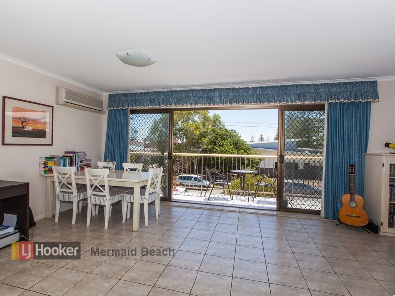 5/4 Mary Avenue, Broadbeach QLD 4218