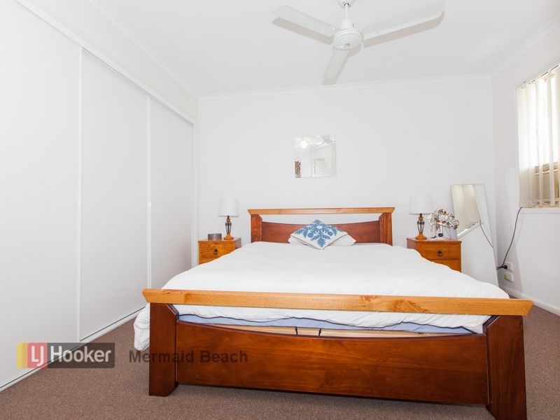 3/18 Bottlewood Court, Burleigh Waters QLD 4220