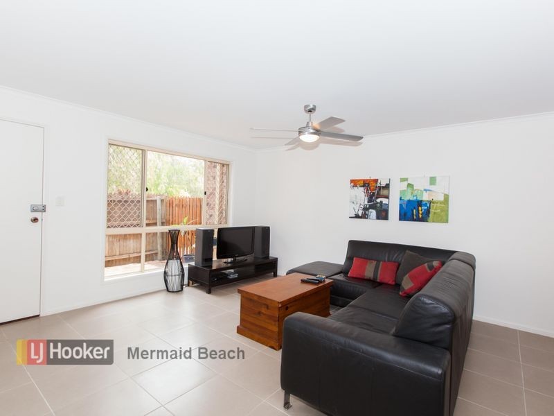 3/18 Bottlewood Court, Burleigh Waters QLD 4220