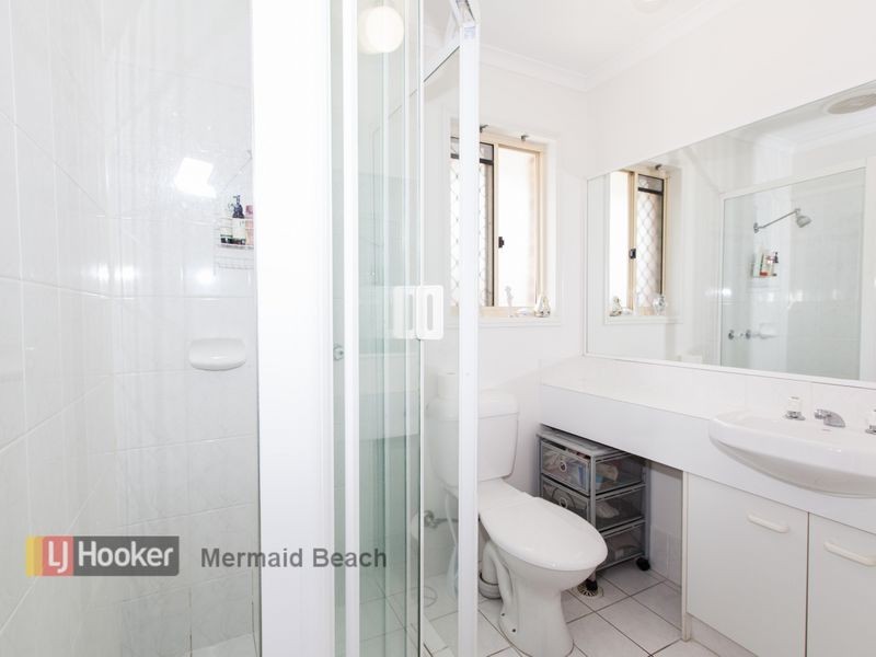 3/18 Bottlewood Court, Burleigh Waters QLD 4220