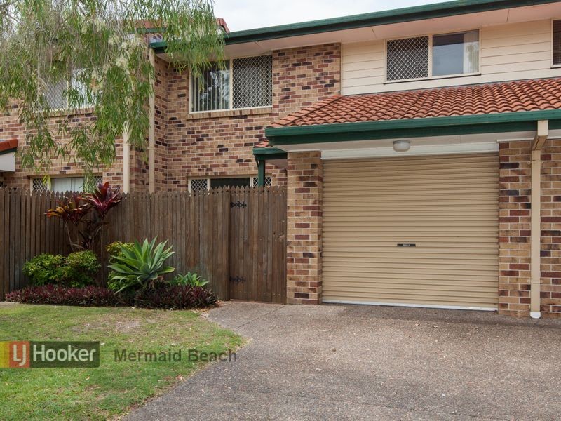 3/18 Bottlewood Court, Burleigh Waters QLD 4220