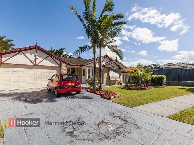 42 Yodelay Street, Varsity Lakes QLD 4227