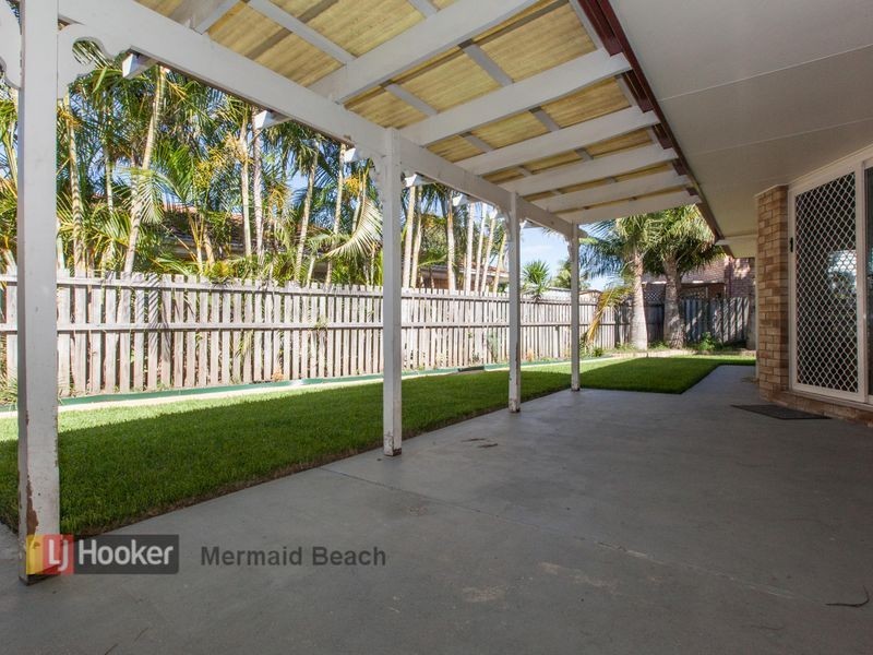 42 Yodelay Street, Varsity Lakes QLD 4227