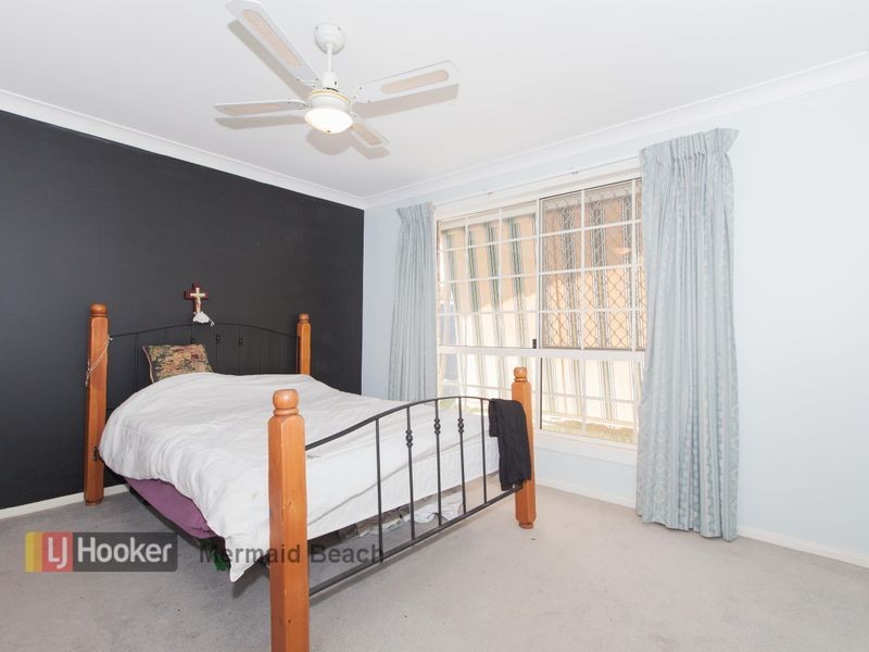 42 Yodelay Street, Varsity Lakes QLD 4227