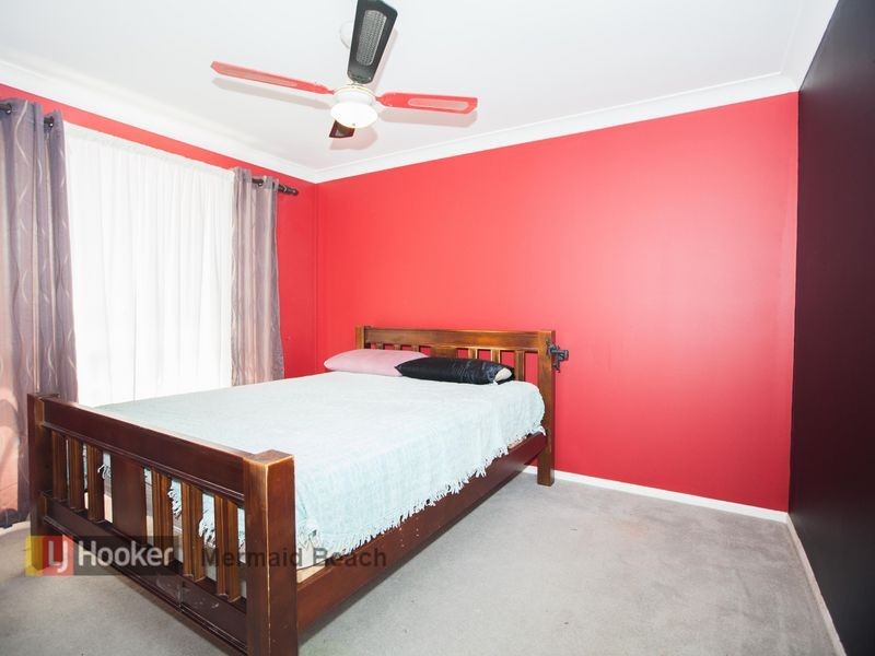 42 Yodelay Street, Varsity Lakes QLD 4227