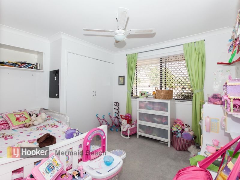 8 Lautoka Court, Clear Island Waters QLD 4226