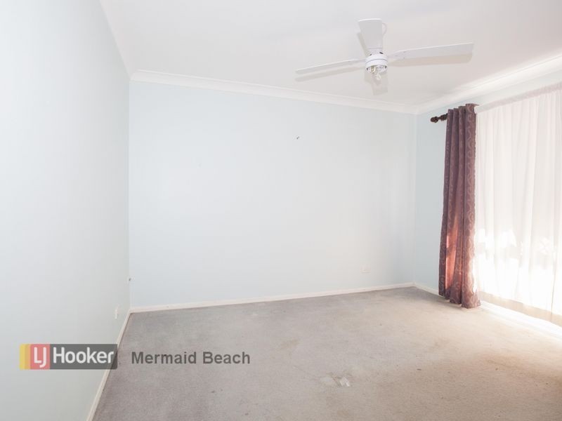 42 Yodelay Street, Varsity Lakes QLD 4227