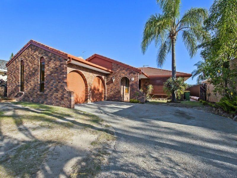 72 Markeri Street, Mermaid Waters QLD 4218