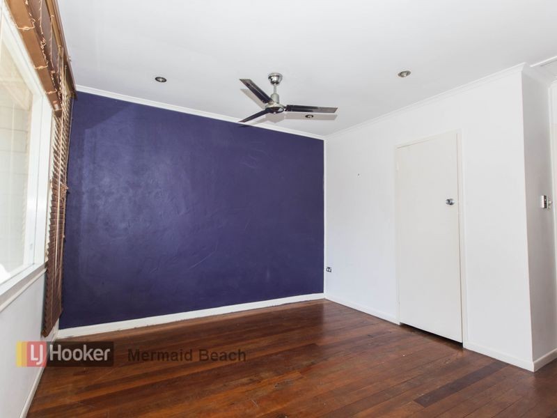 2/28 Peerless Avenue, Mermaid Beach QLD 4218