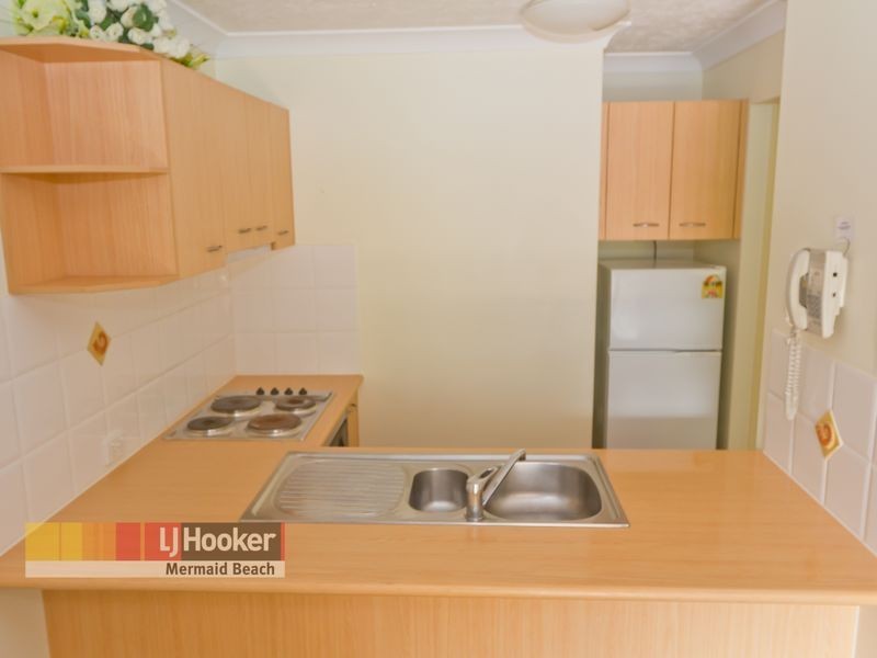 13/21 Peerless Avenue, Mermaid Beach QLD 4218