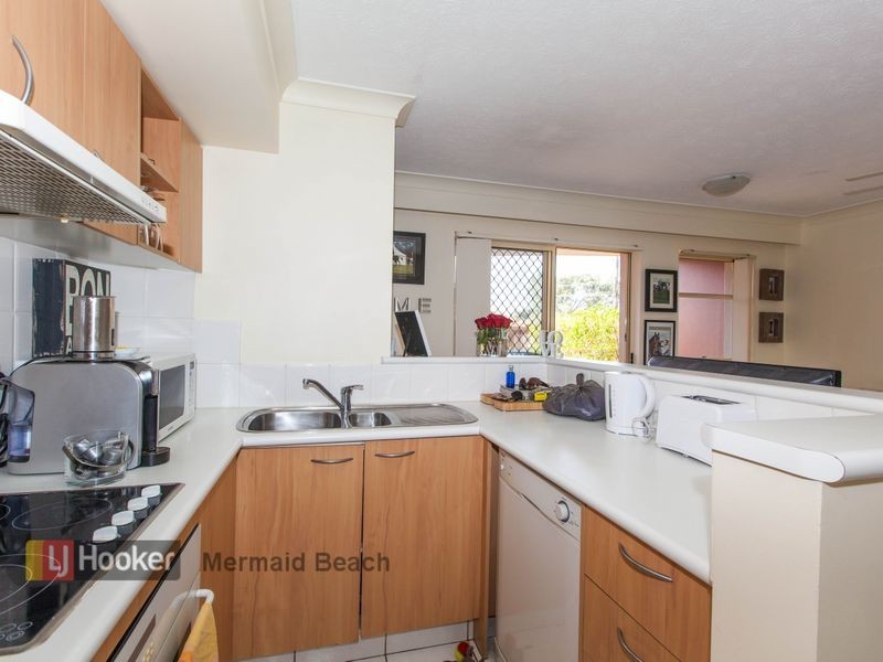 103/150-158 Stanhill Drive, Chevron Island QLD 4217