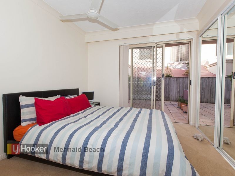 103/150-158 Stanhill Drive, Chevron Island QLD 4217