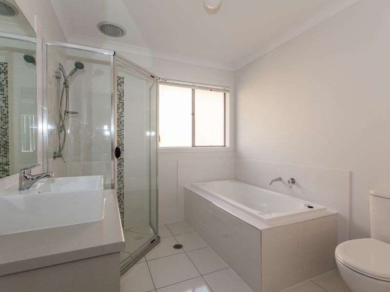 8 Alliance Street, Coomera Waters QLD 4209