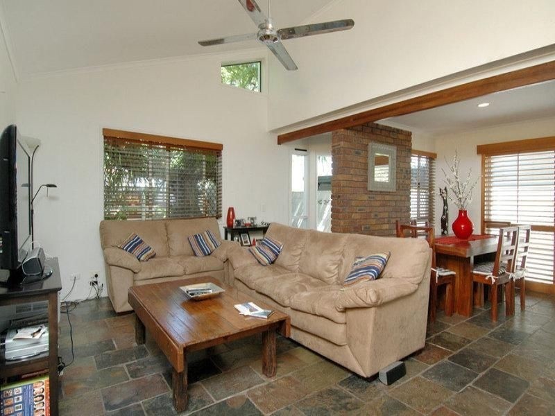 69 Petrel Avenue, Mermaid Beach QLD 4218