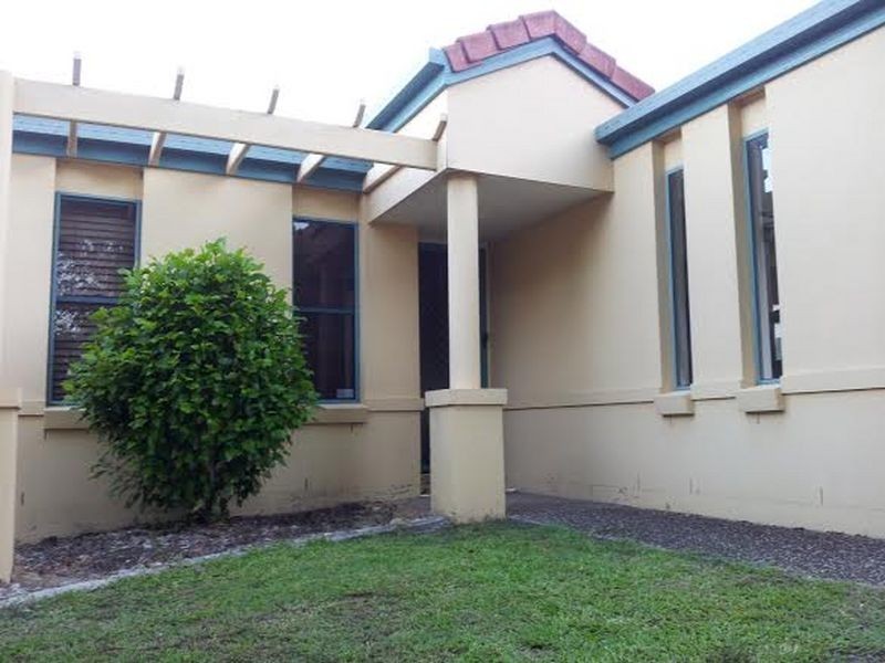 27 Dunedin Close, Merrimac QLD 4226