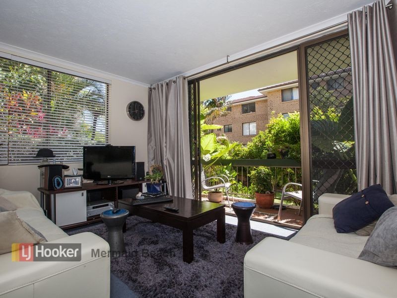 4/13 Federation Avenue, Broadbeach QLD 4218