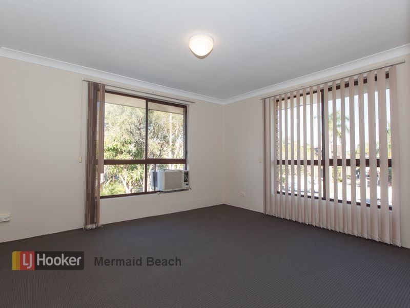 6/6 Angie Court, Mermaid Waters QLD 4218