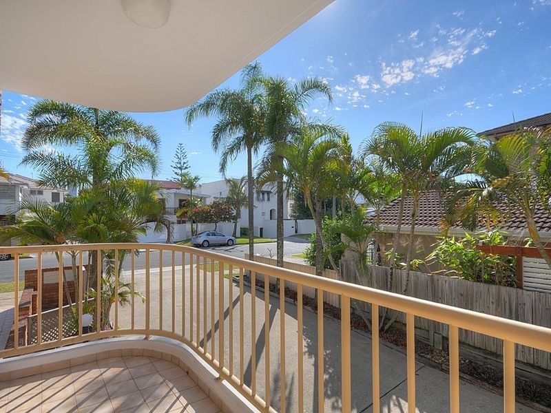 1/44 Ocean Street, Mermaid Beach QLD 4218