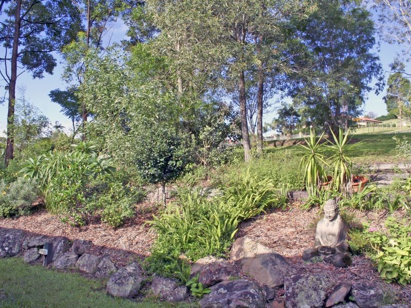 21 Gardenia Drive, Bonogin QLD 4213