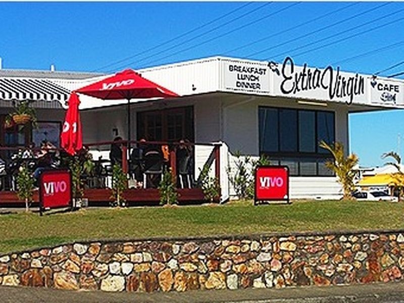 22 Peerless Avenue, Mermaid Beach QLD 4218