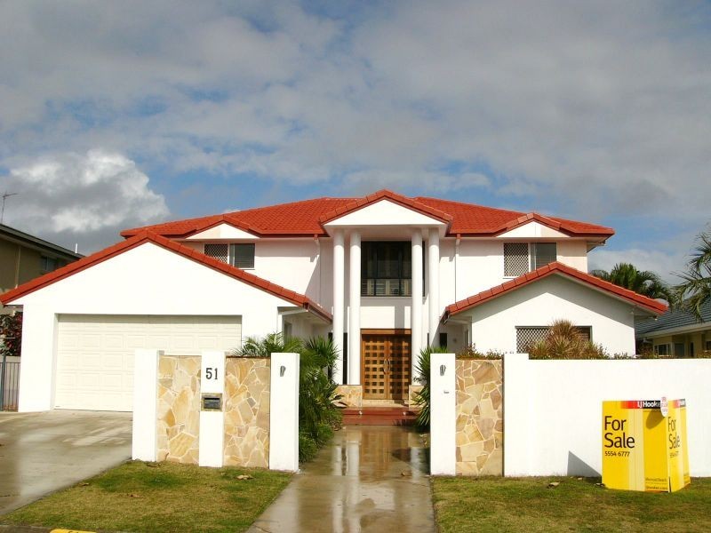 51 Cessnock Close, Mermaid Waters QLD 4218