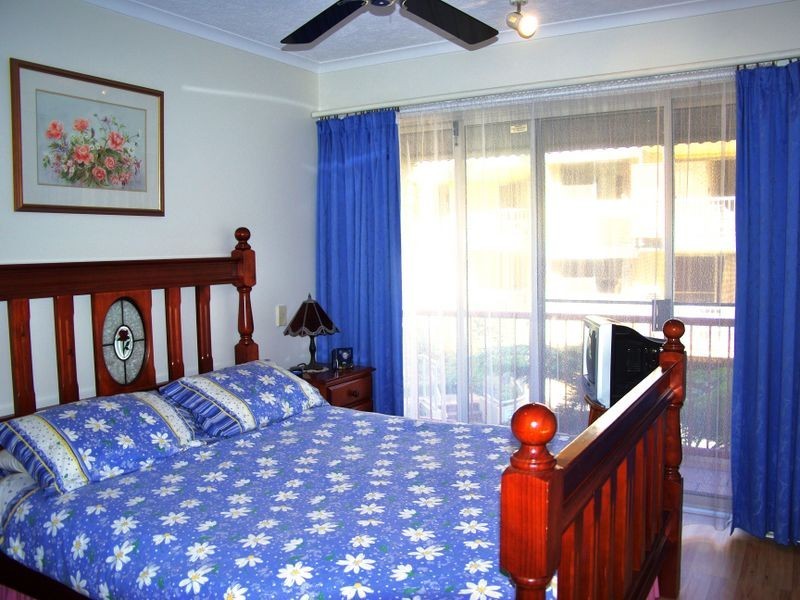 6/2320 Gold Coast Highway, Mermaid Beach QLD 4218