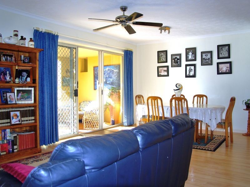 6/2320 Gold Coast Highway, Mermaid Beach QLD 4218