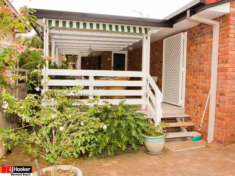 1/35 Fisher Avenue, Southport QLD 4215