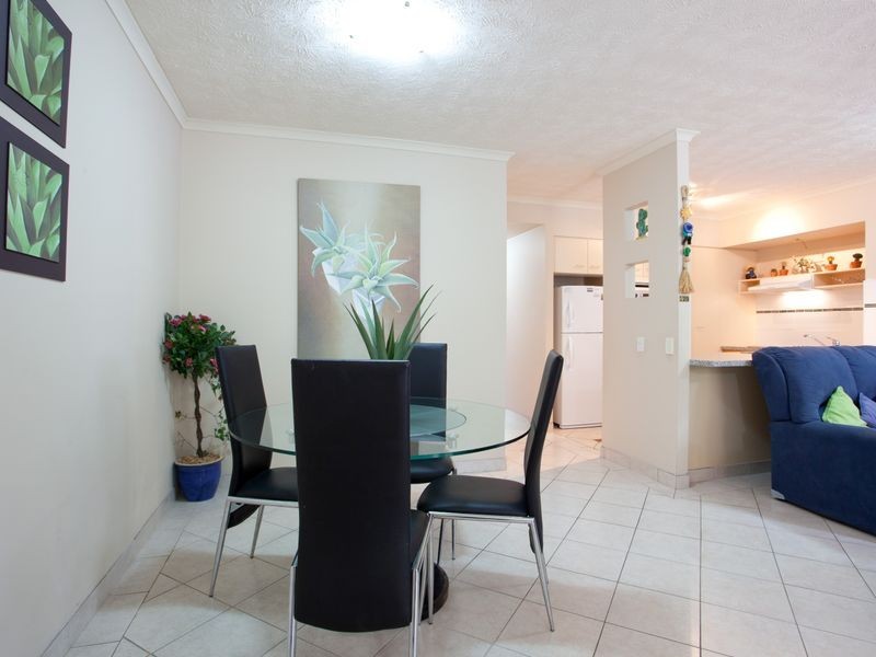 49/2320 Gold Coast Highway, Mermaid Beach QLD 4218