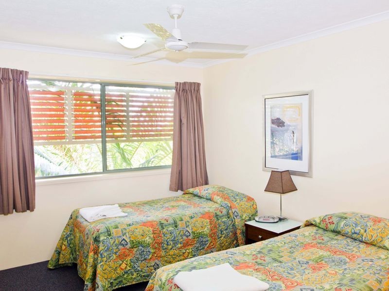 56/2320 Gold Coast Highway, Mermaid Beach QLD 4218