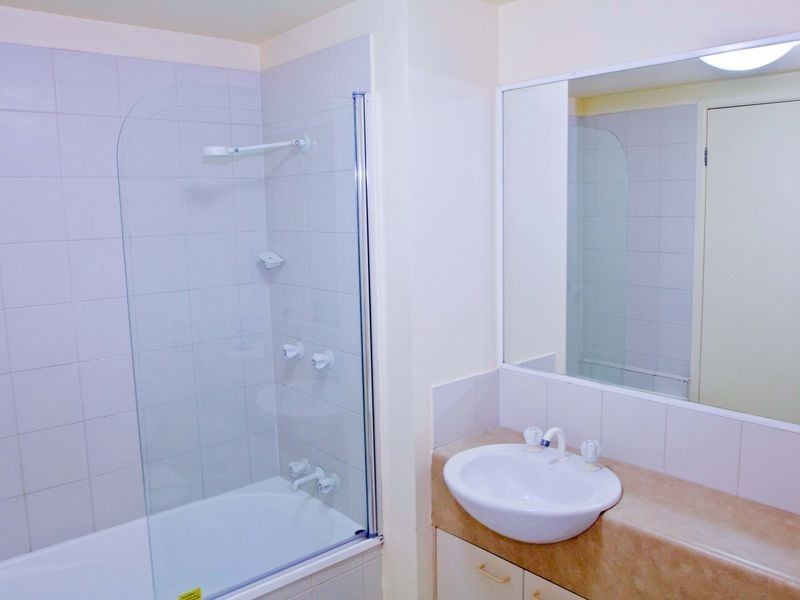 56/2320 Gold Coast Highway, Mermaid Beach QLD 4218