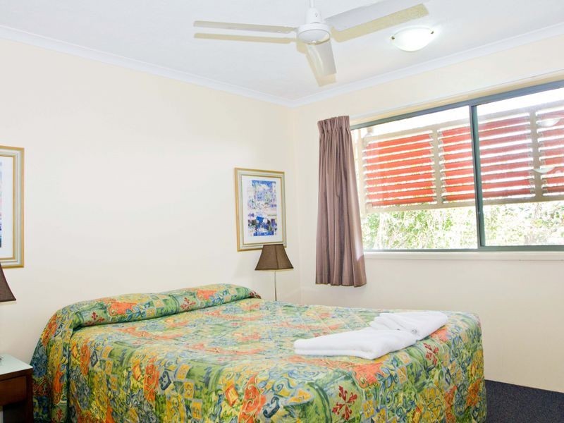 56/2320 Gold Coast Highway, Mermaid Beach QLD 4218