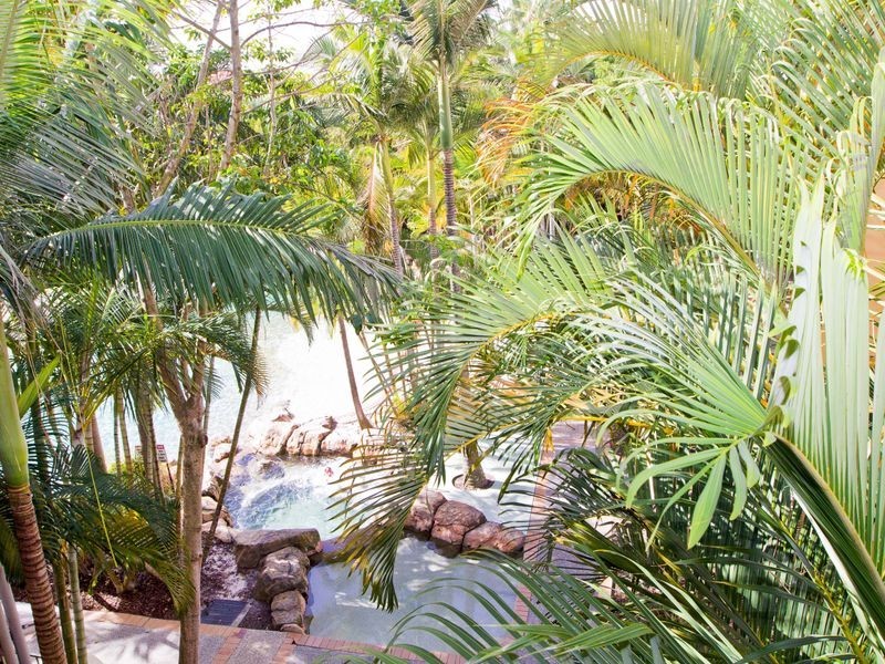 56/2320 Gold Coast Highway, Mermaid Beach QLD 4218