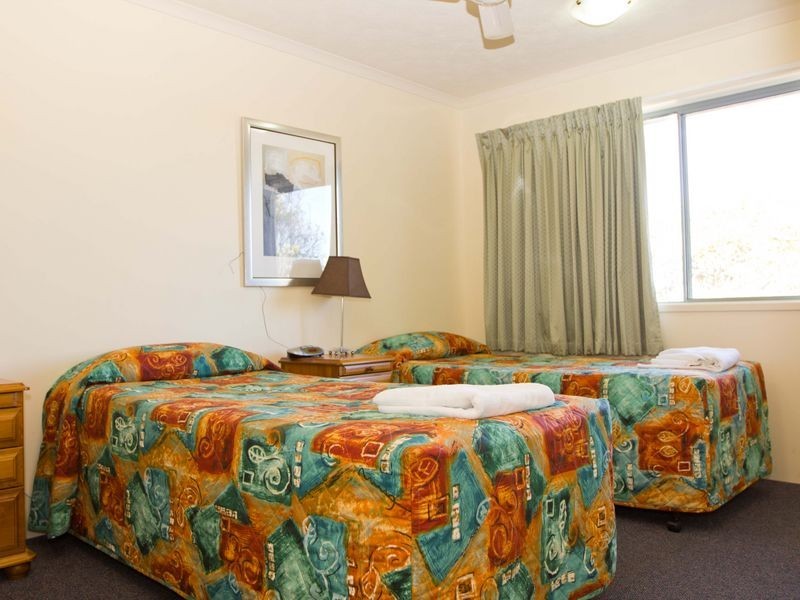 53/2320 Gold Coast Highway, Mermaid Beach QLD 4218