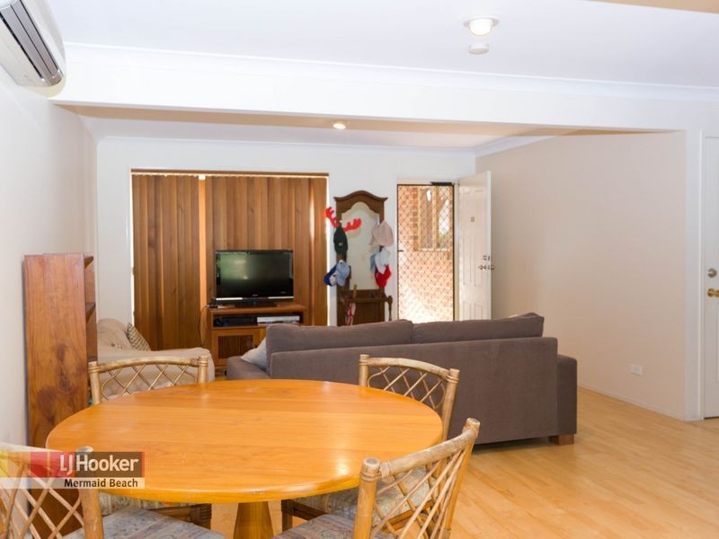 14/2 Cassowary Drive, Burleigh Waters QLD 4220