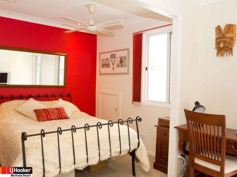 63/300 Cottesloe Drive, Mermaid Waters QLD 4218