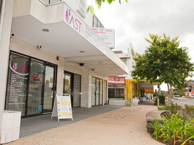 1924 Gold Coast Highway, Miami QLD 4220
