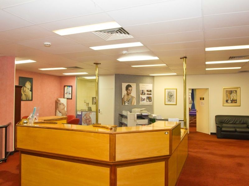 1924 Gold Coast Highway, Miami QLD 4220