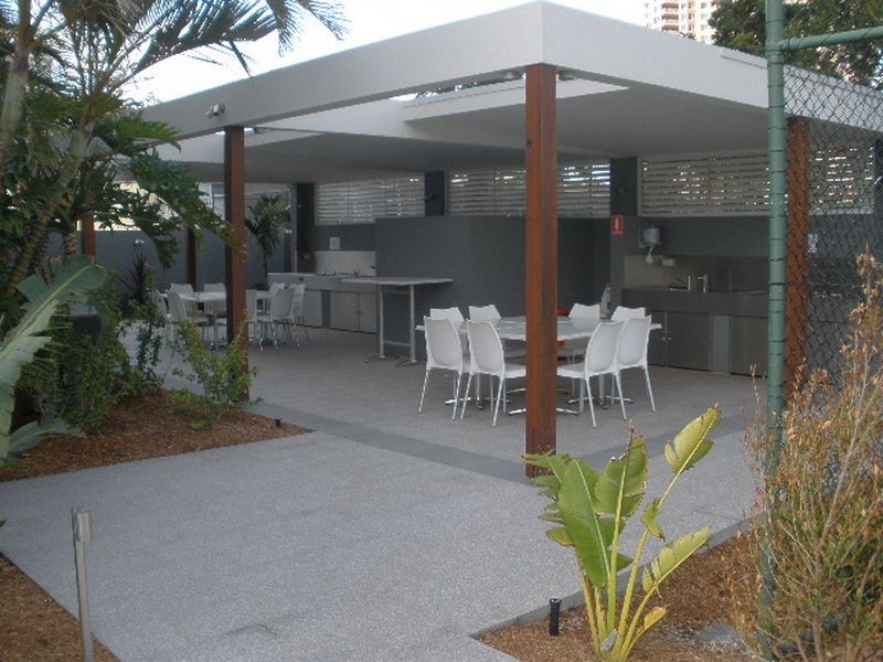 49/45 Broadbeach Boulevard, Broadbeach QLD 4218