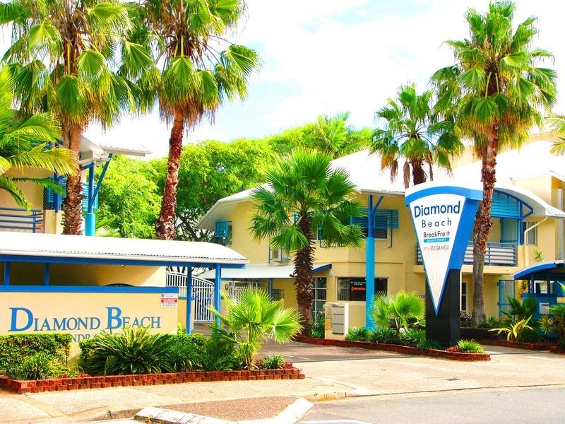 144/10 Alexandra Avenue, Broadbeach QLD 4218