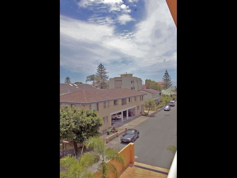 Mermaid Beach QLD 4218