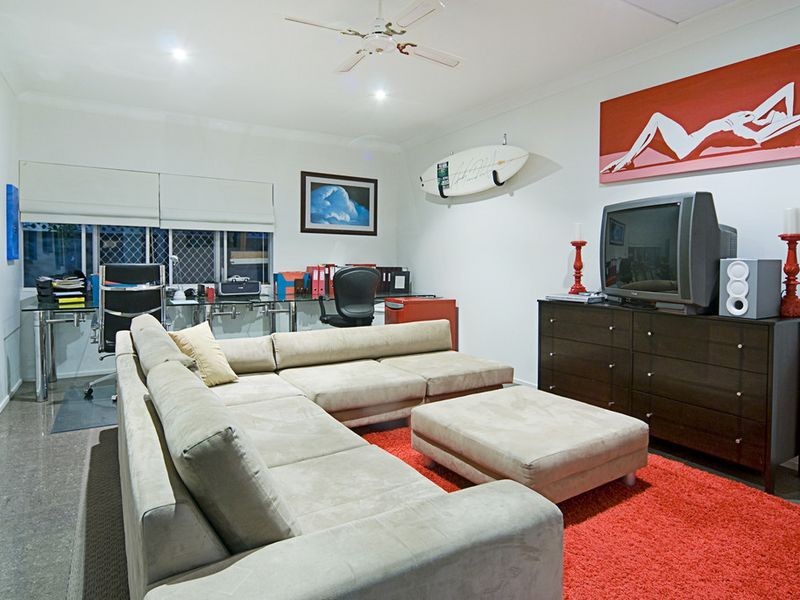 46 Arcadia Drive, Mermaid Waters QLD 4218