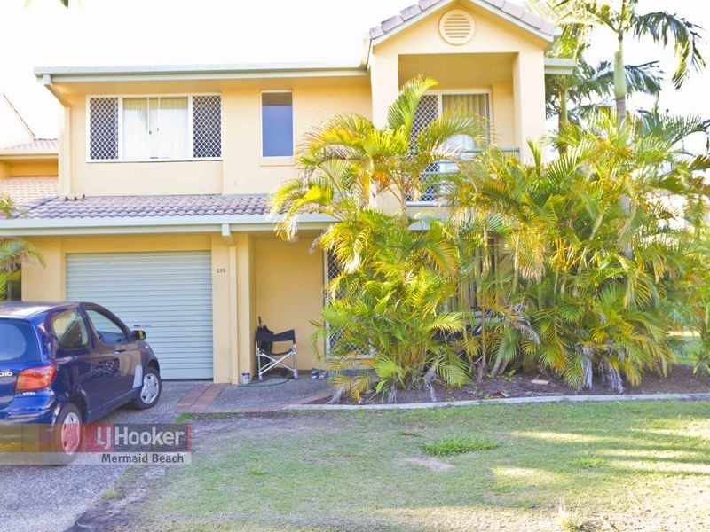 212/215 Cottesloe Drive, Mermaid Waters QLD 4218