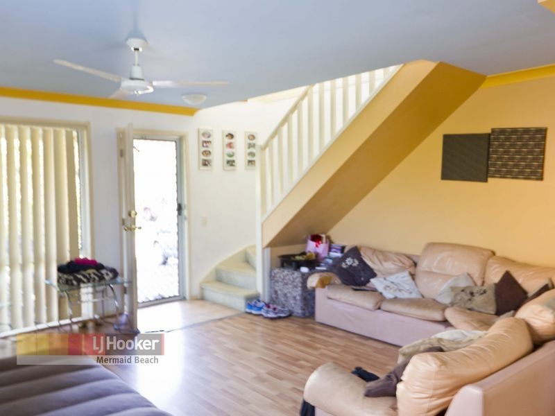 212/215 Cottesloe Drive, Mermaid Waters QLD 4218