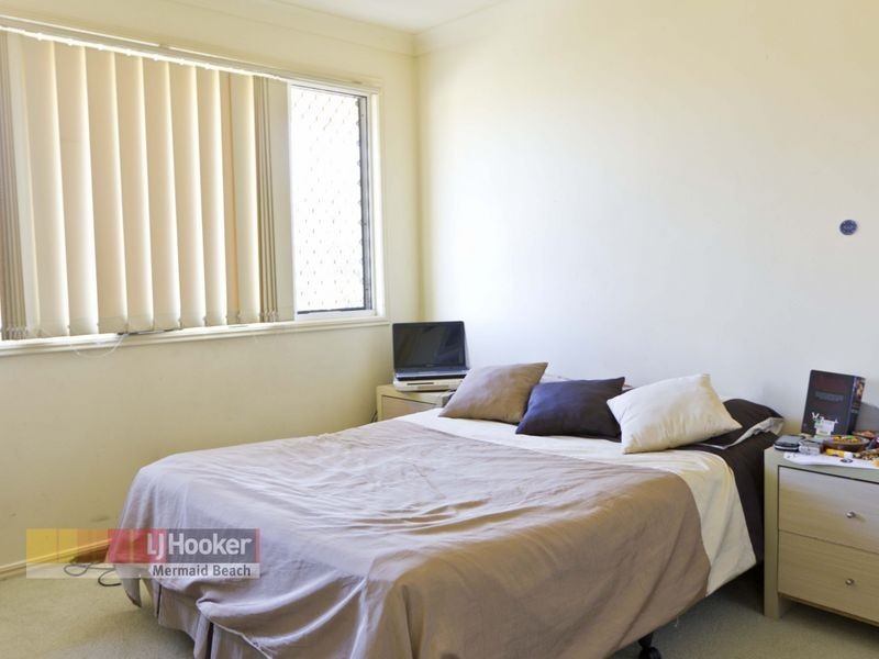 212/215 Cottesloe Drive, Mermaid Waters QLD 4218