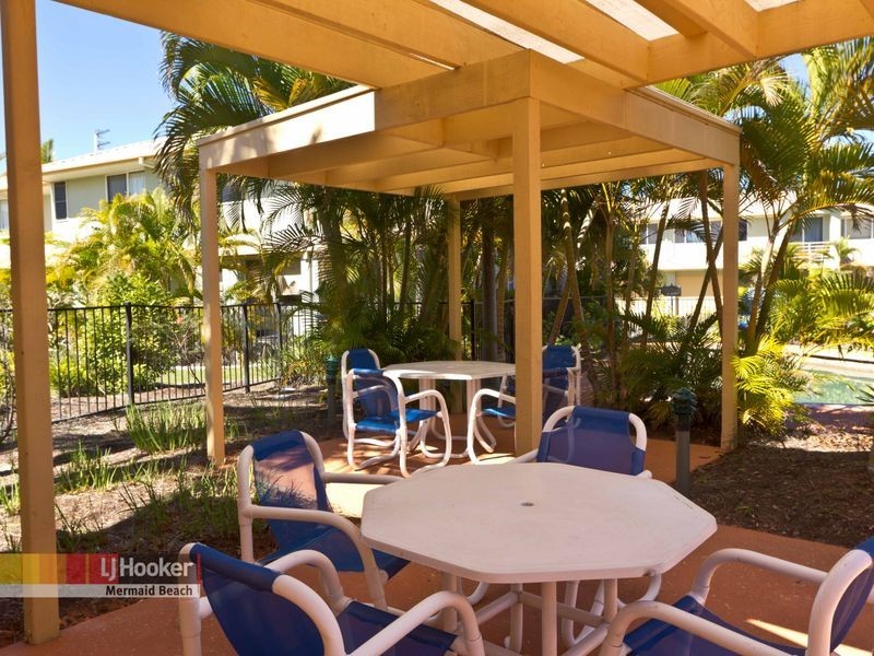 13/215 Cottesloe Drive, Mermaid Waters QLD 4218