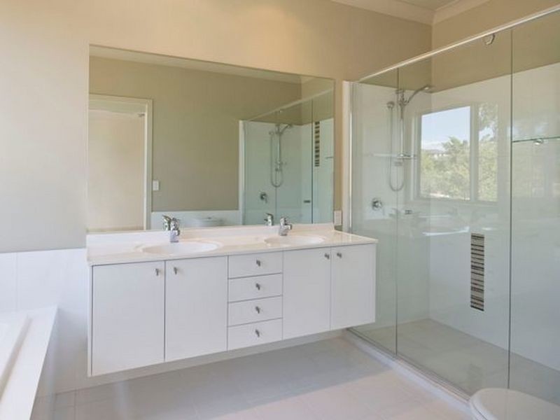2 Lyra Court, Robina QLD 4226